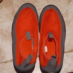 Water shoes